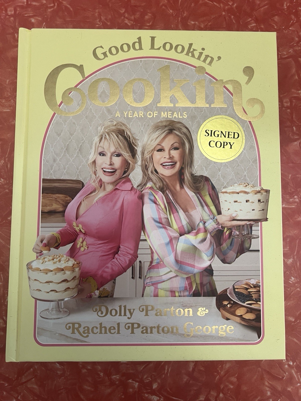 Good Lookin’ Cookin’ By Dolly Parton Autographed Signed Edition