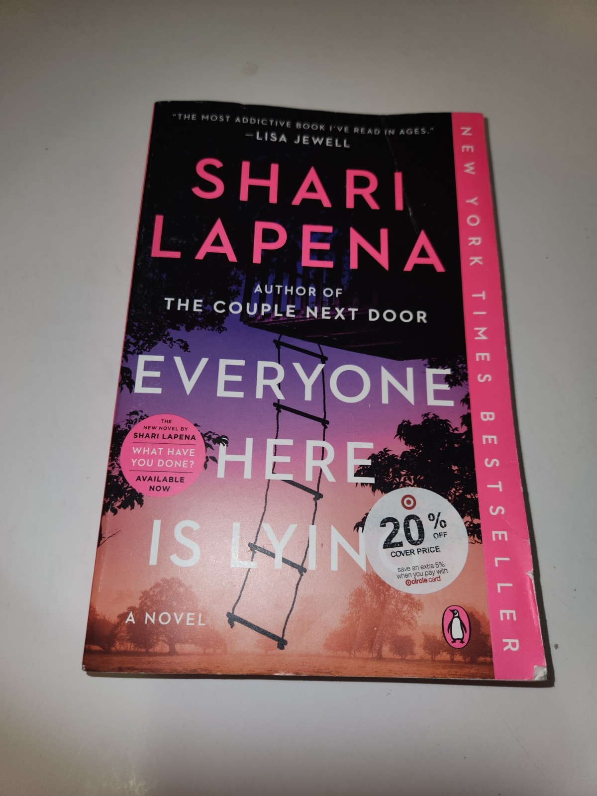 Everyone Here Is Lying: A Novel Shari Lapena Paperback Book Good