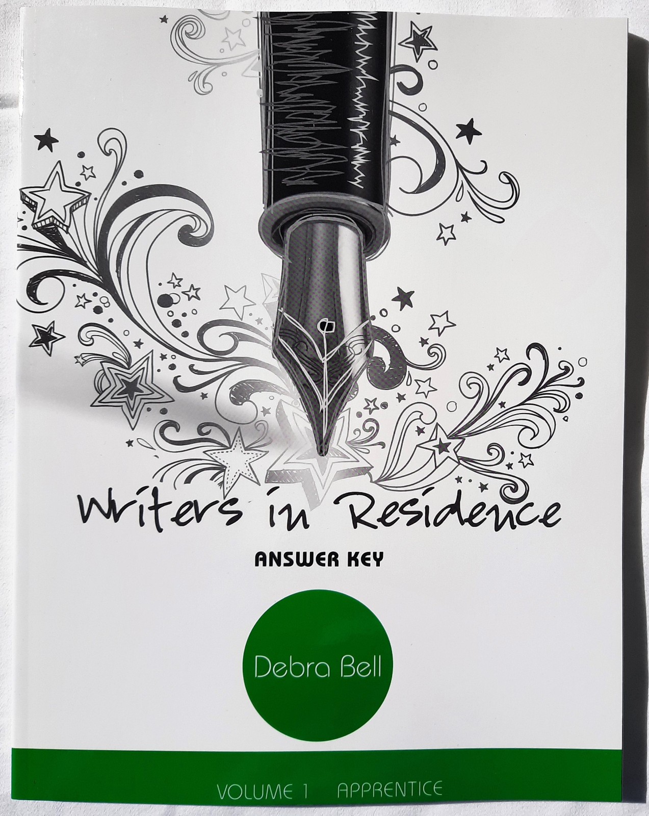 Debra Bell Readers in Residence & Writers in Residence NEW Apologia Press Pbk