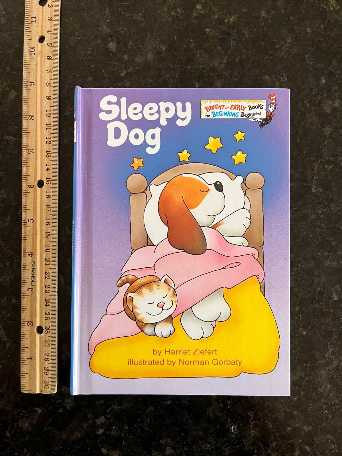 Sleepy Dog by Harriet Ziefert Dr. Seuss beginner book Hardcover 6.25″x8.75″ #1