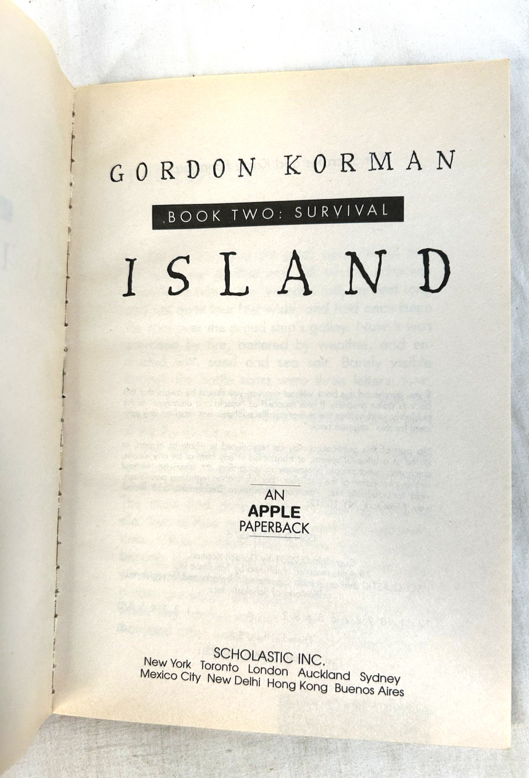 Vintage Gordon Korman Island Trilogy Set 3 Shipwreck Survival Escape Paperback