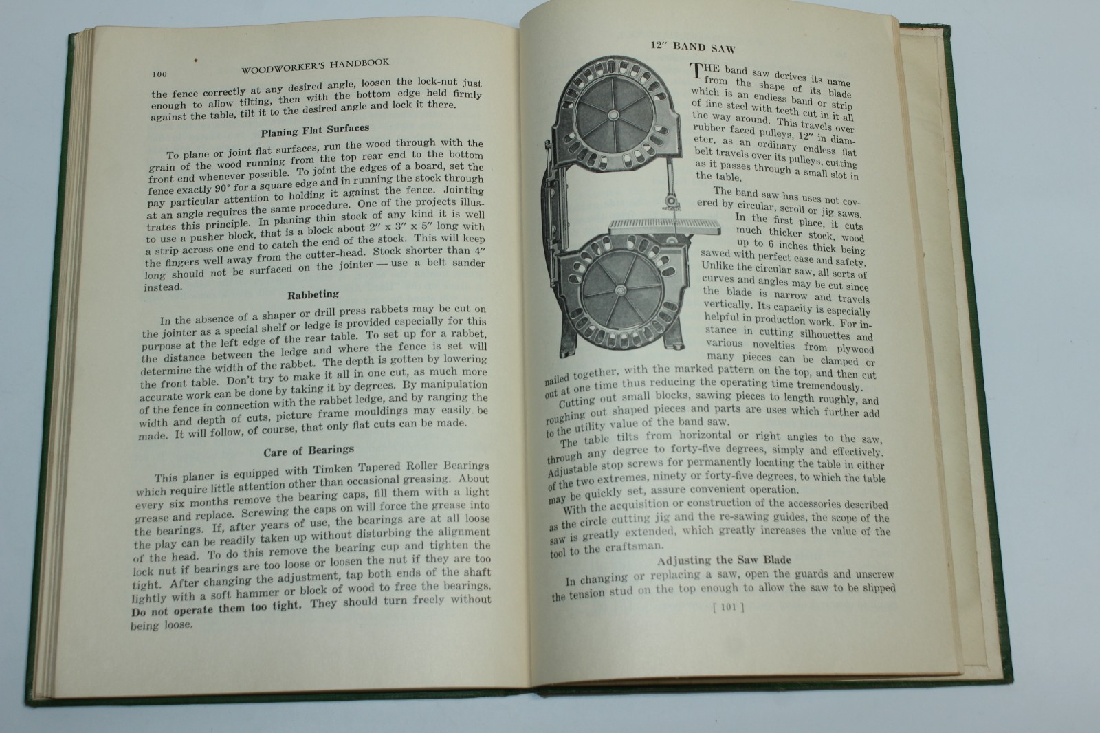 Woodworker’s Handbook : A Practical Power Tool Manual (1932) Walker-Turner Co.
