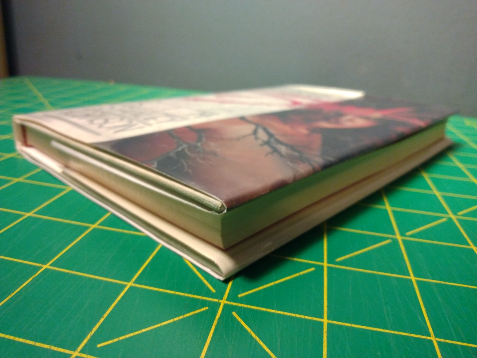 A Short, Sharp Shock Kim Stanley Robinson Mark V. Ziesing 1990 Trade Edition VG+