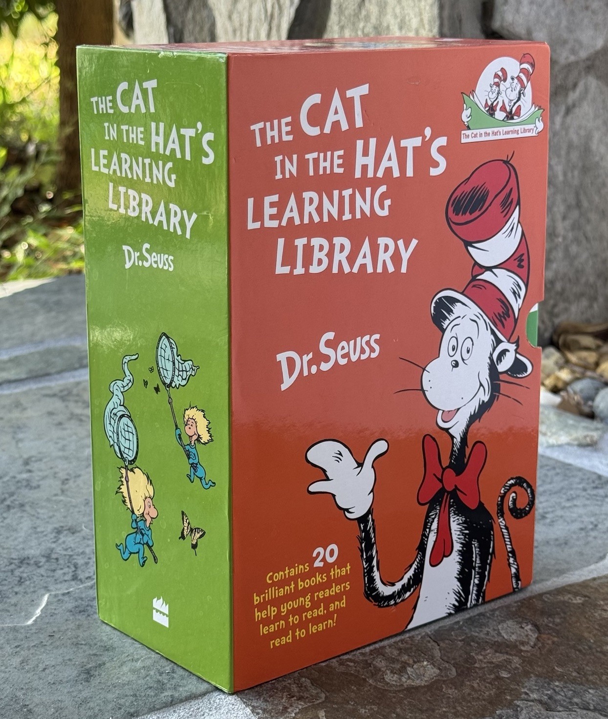 The Cat In The Hats Learning Library 20 Books Boxset By Dr. Seuss Paperback