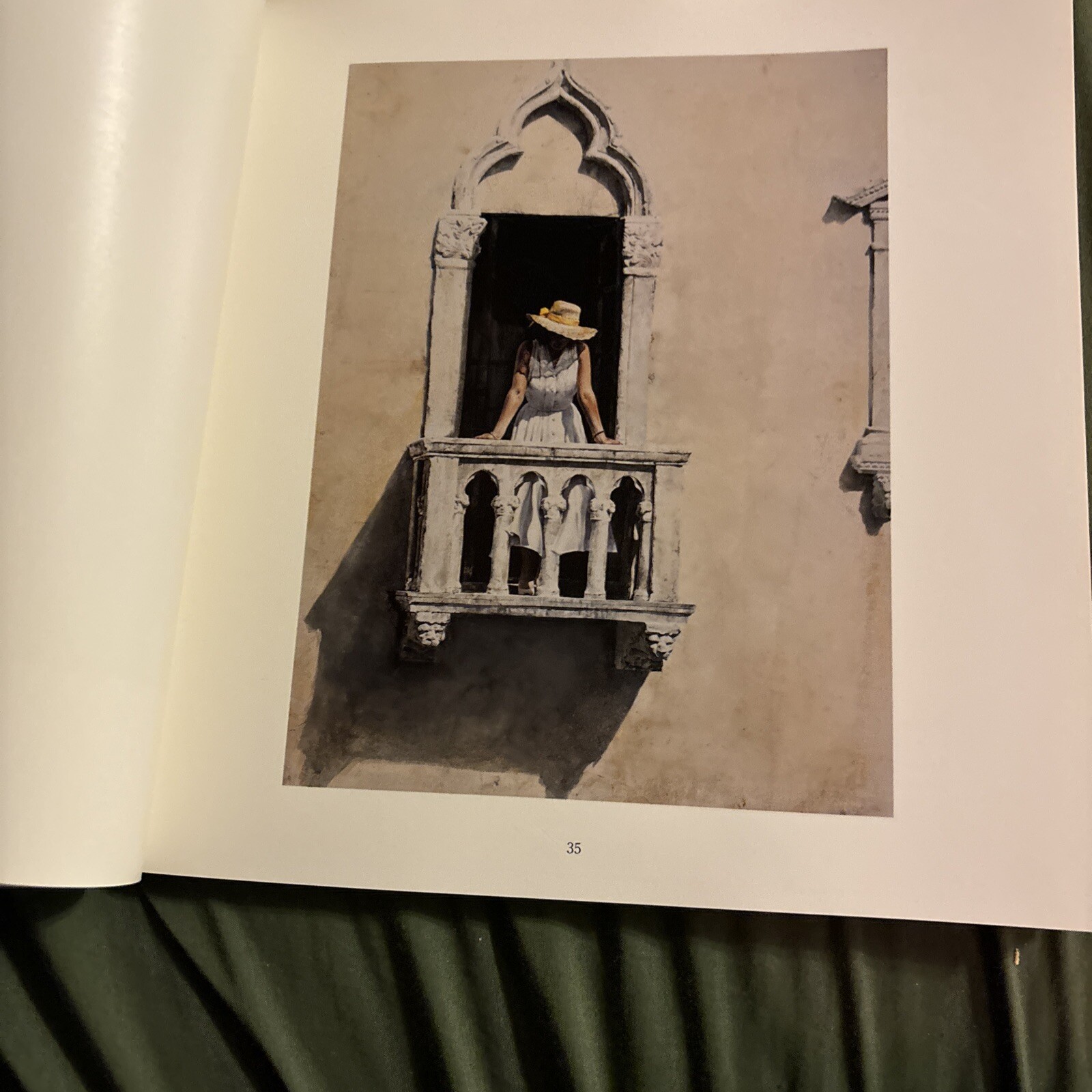 stephen scott young In The American Tradition 1993 Catalogue Of Art Soft Cover