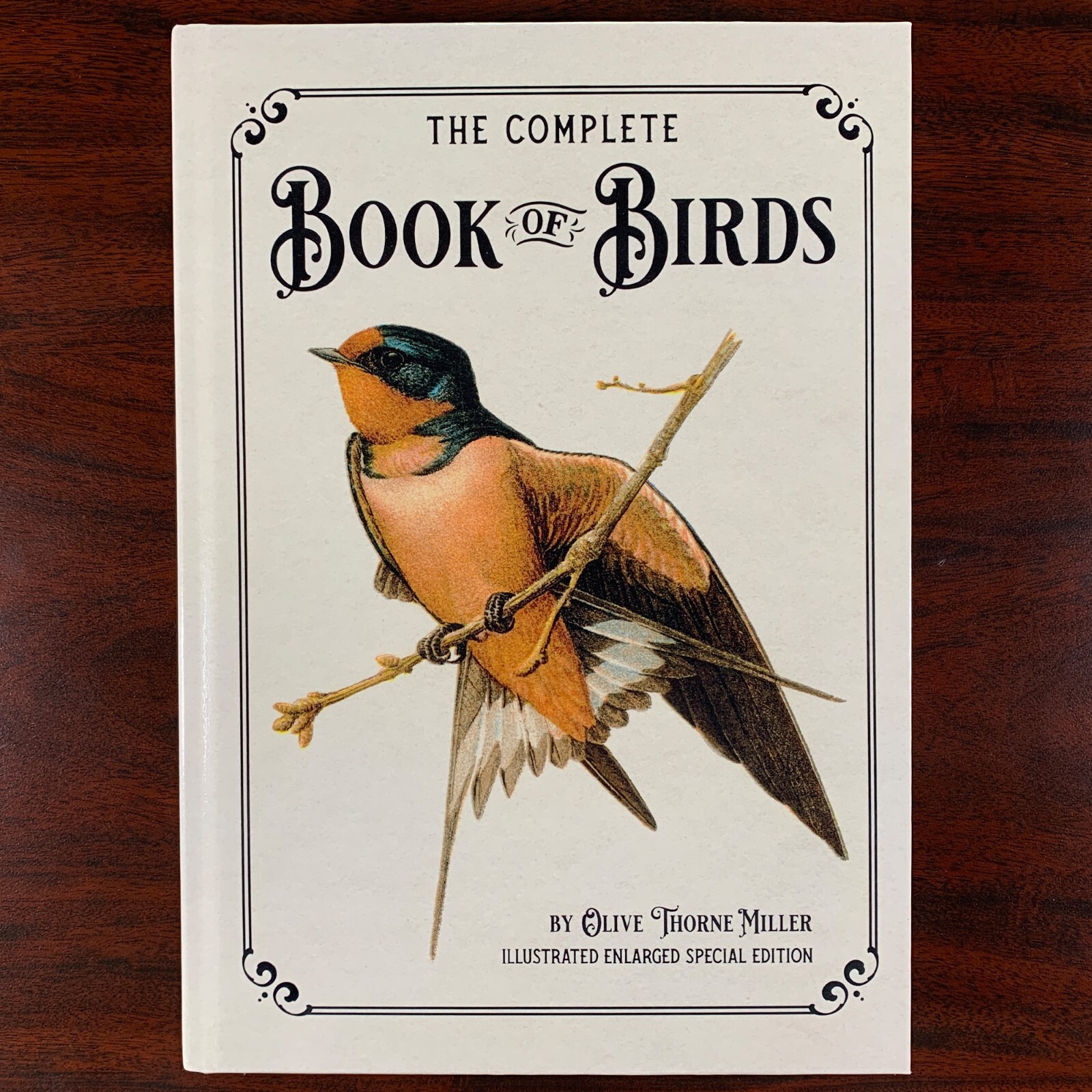 HARDCOVER The Complete Book of Birds: Illustrated Enlarged Special Edition *NEW*
