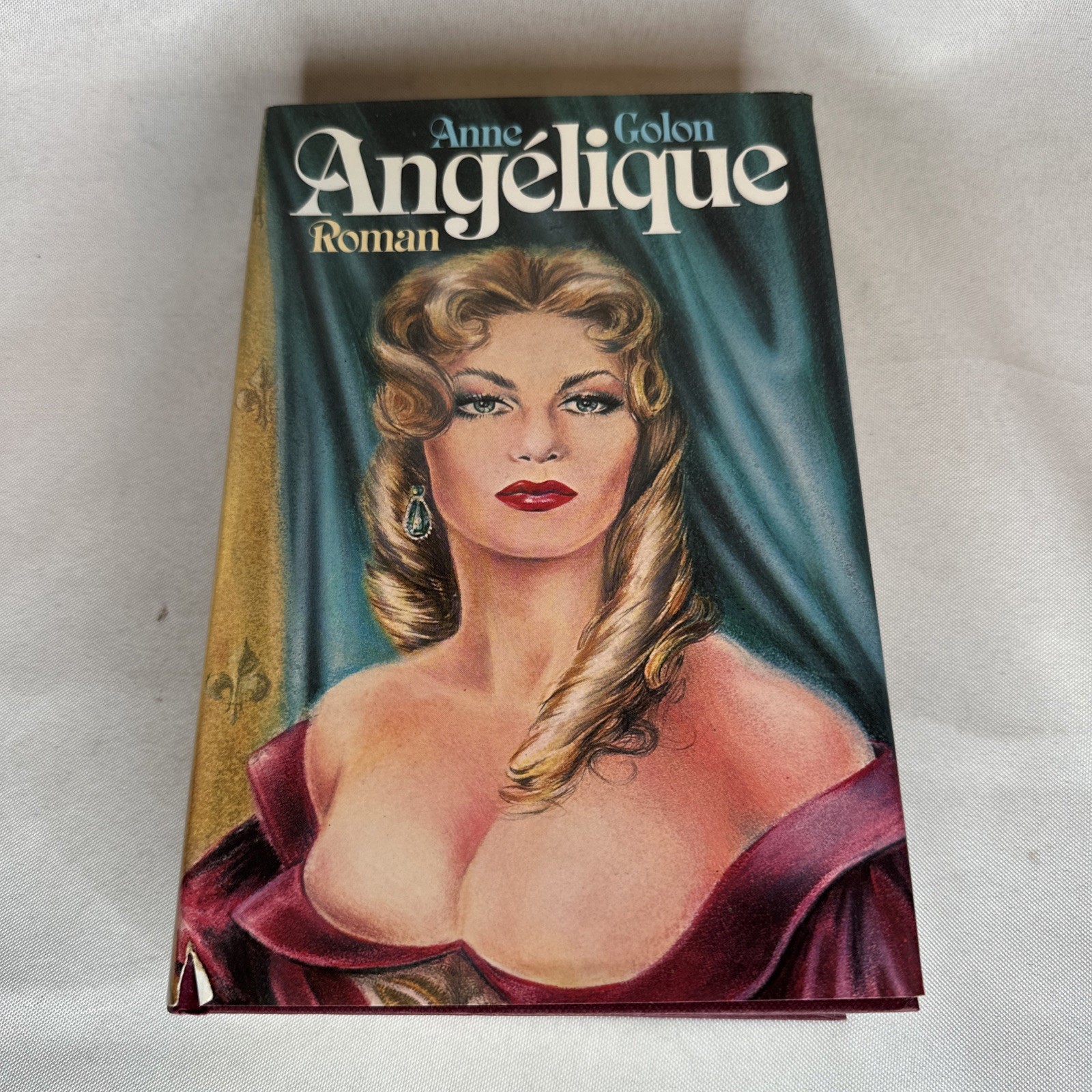 Angelique Roman By Anne Golon GERMAN Hardcover