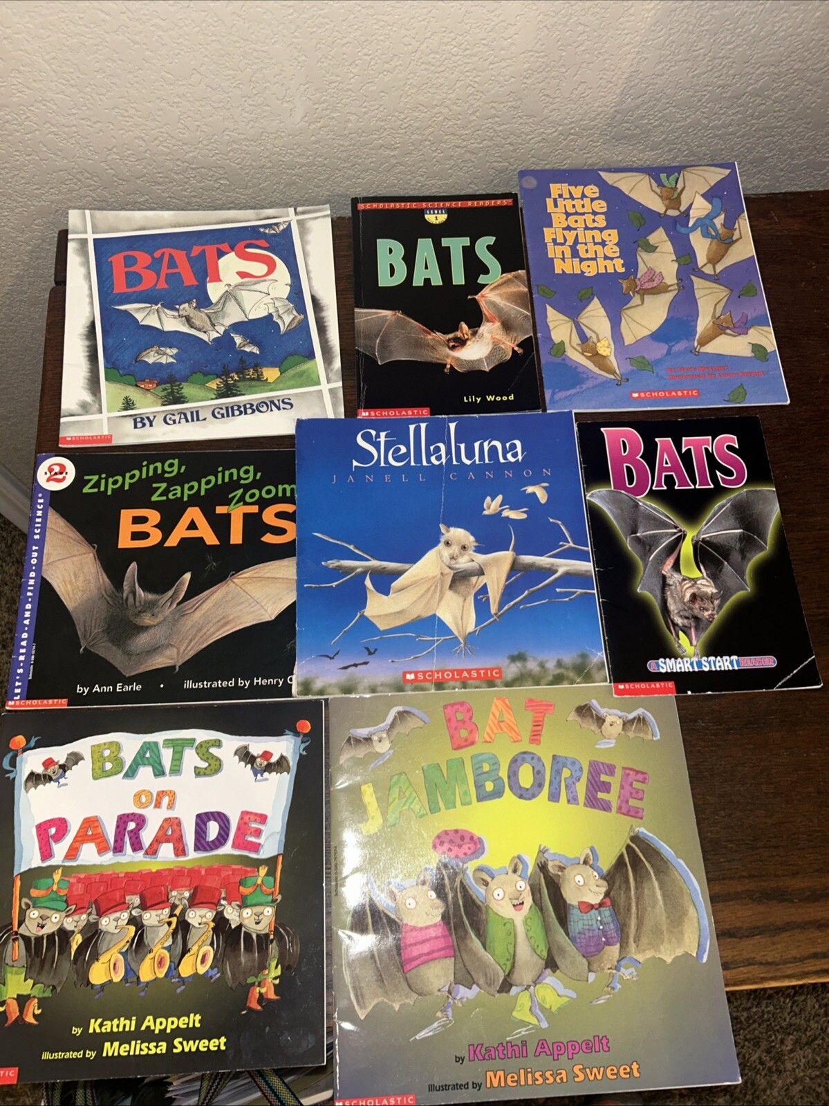 Lot of 8 Homeschool / Classroom Picture Books on Bats Gail Gibbons Stellaluna