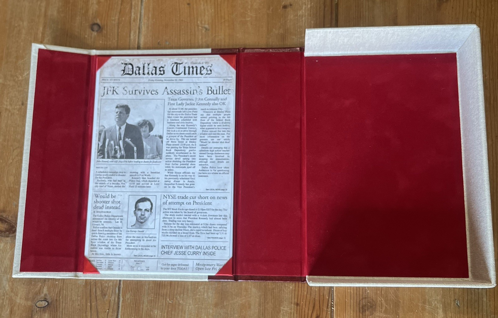 11/22/63 Clamshell Traycase – Stephen King – Custom Newspaper Insert