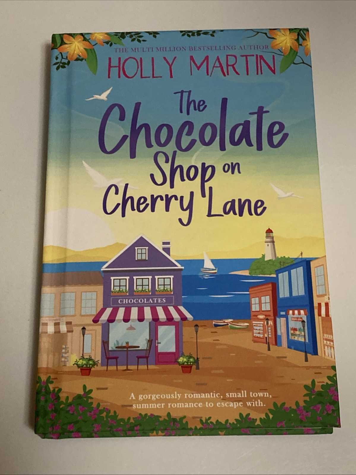 The Chocolate Shop on Cherry Lane By Holly Martin (Hardcover, 2026)