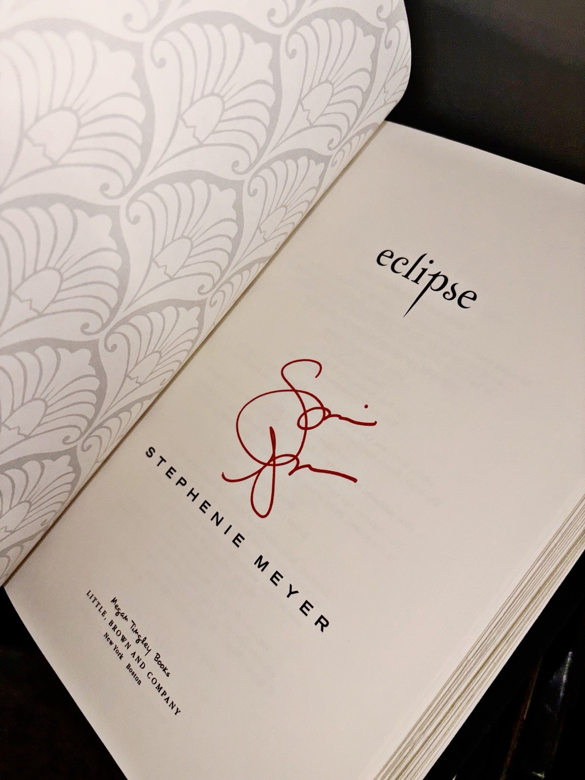 Twilight Saga First Collector’s Editions Illustrated Midnight Sun Bree Tanner