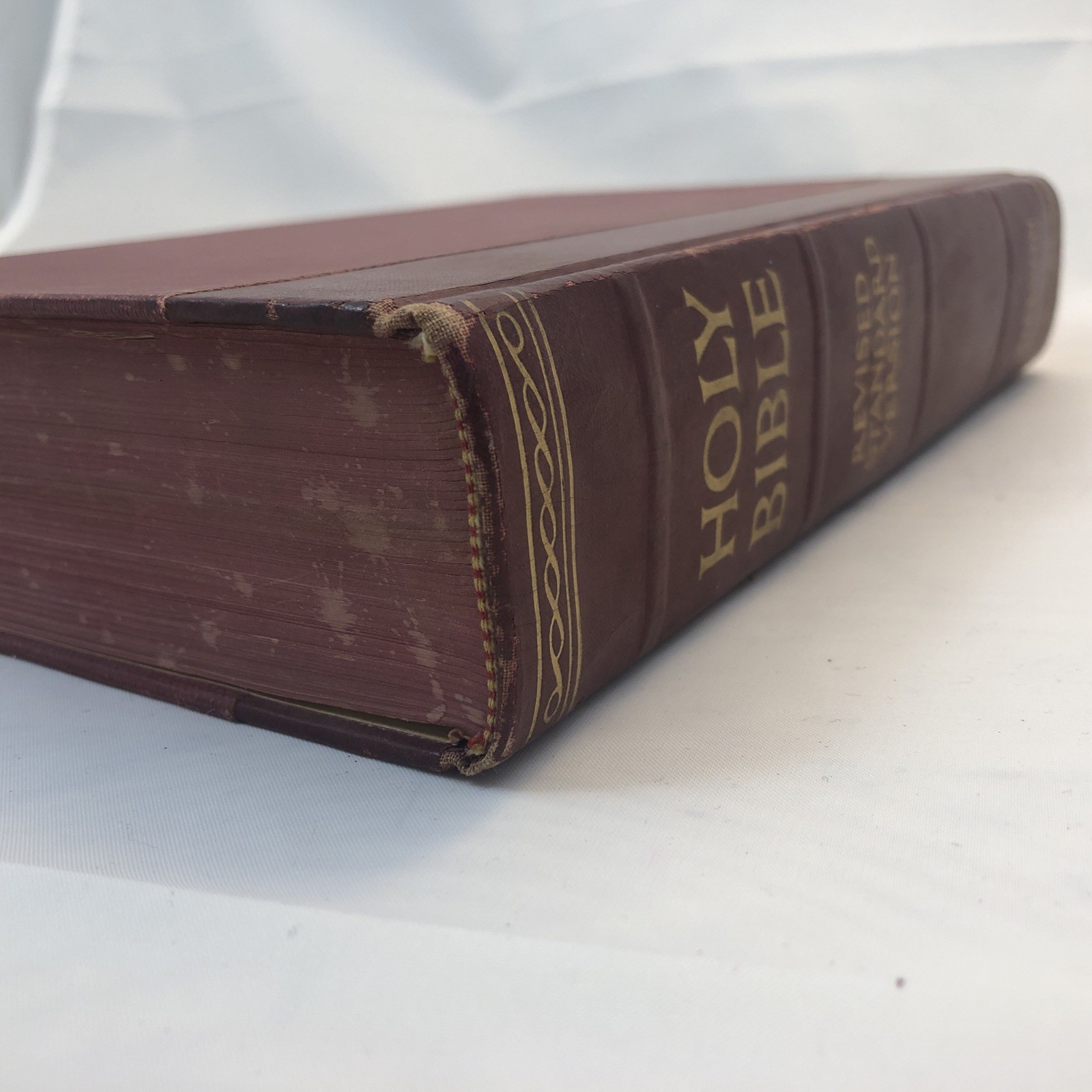 The Holy Bible Revised Standard Version (RSV) 1952 Nelson Red Hardcover Vintage