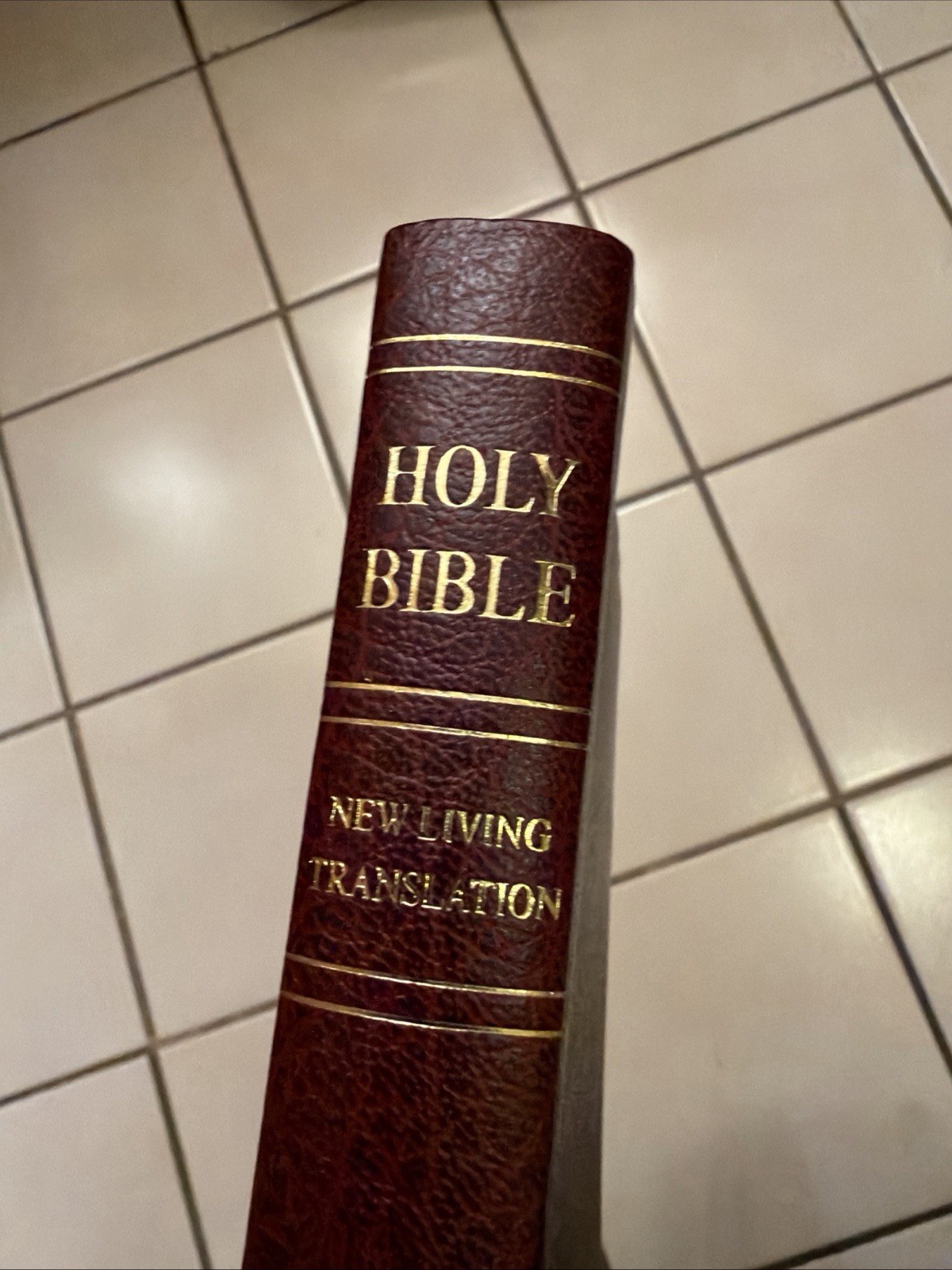 Holy Bible New Living Translation Red Let 1999 Burgundy Bonded Leather Tyndale