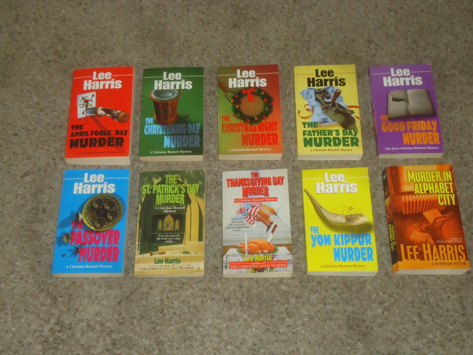Lot 10 Lee Harris PB Novels Christine Bennett Manhattan Jane Bauer Mystery