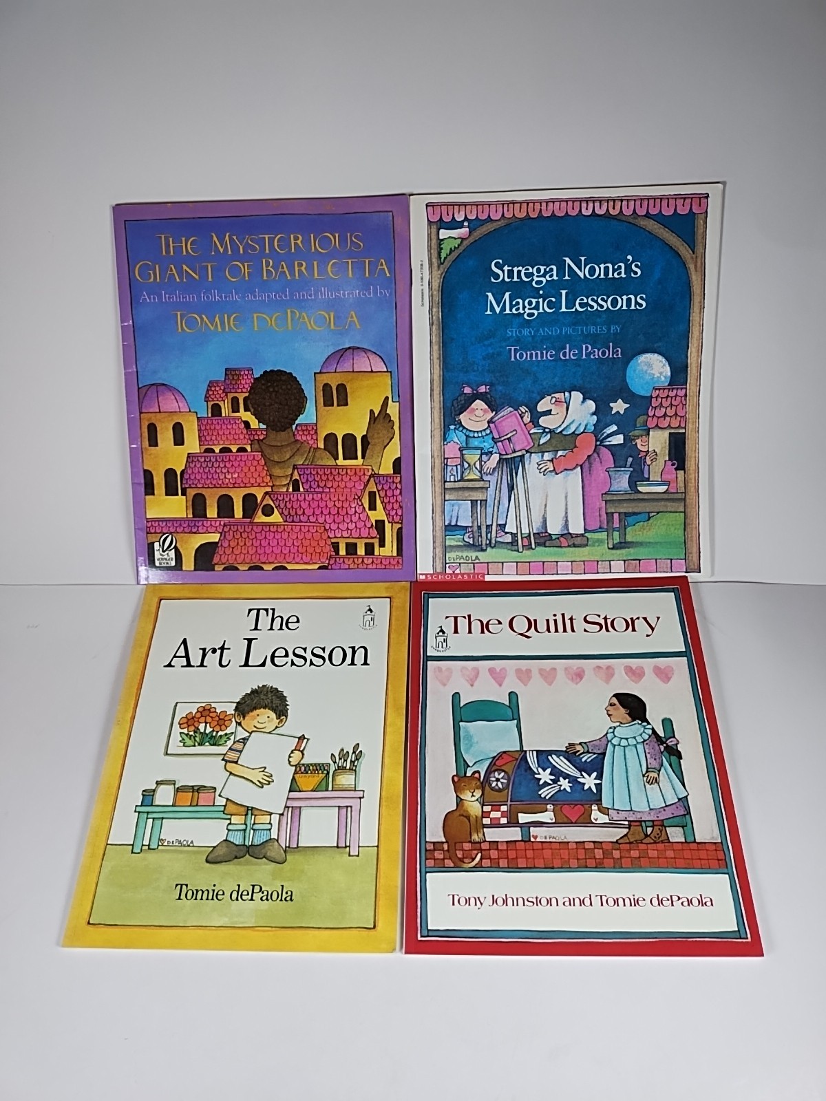 Tomie dePaola Children’s Books Lot of 4 Picture Papperback School Classroom