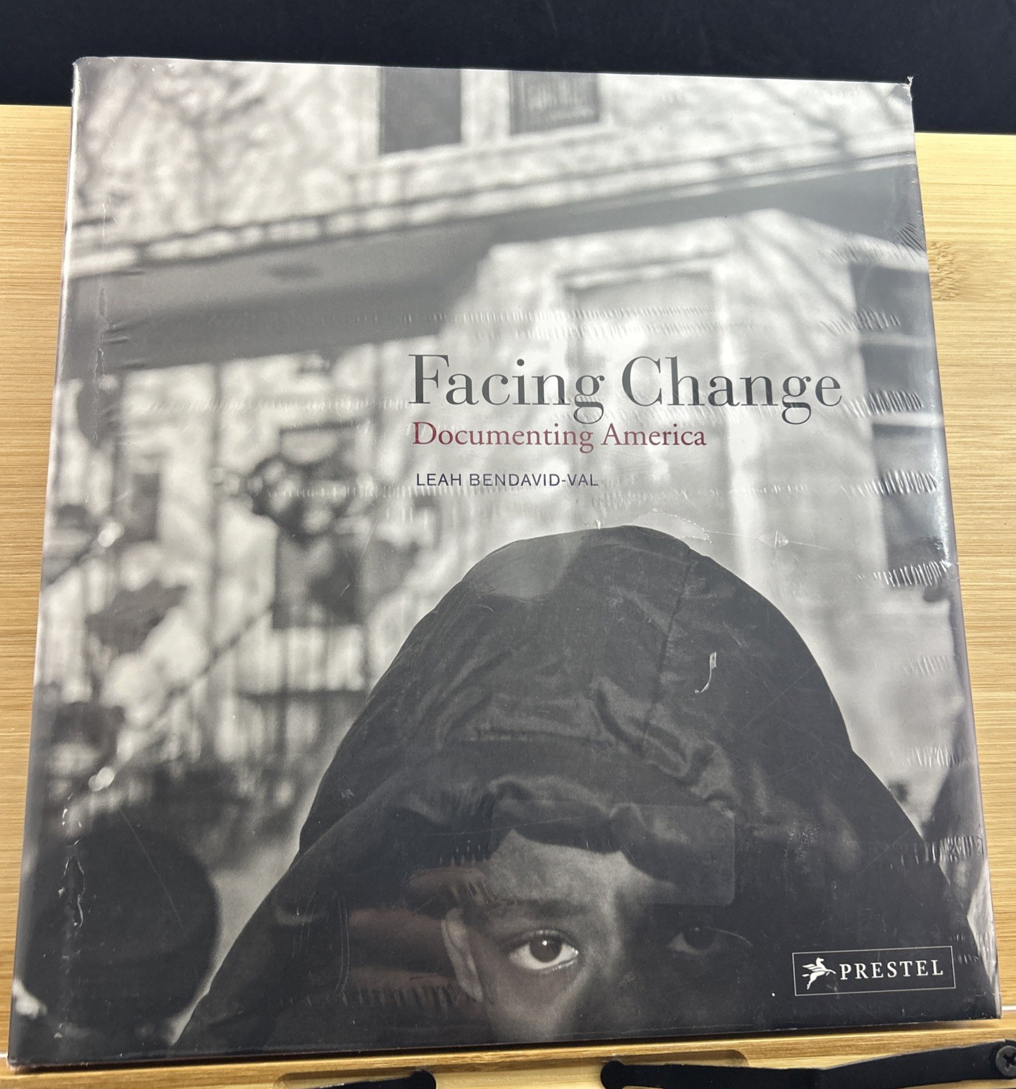 SEALED Facing Change: Documenting America by Leah Bendavid-Val HC