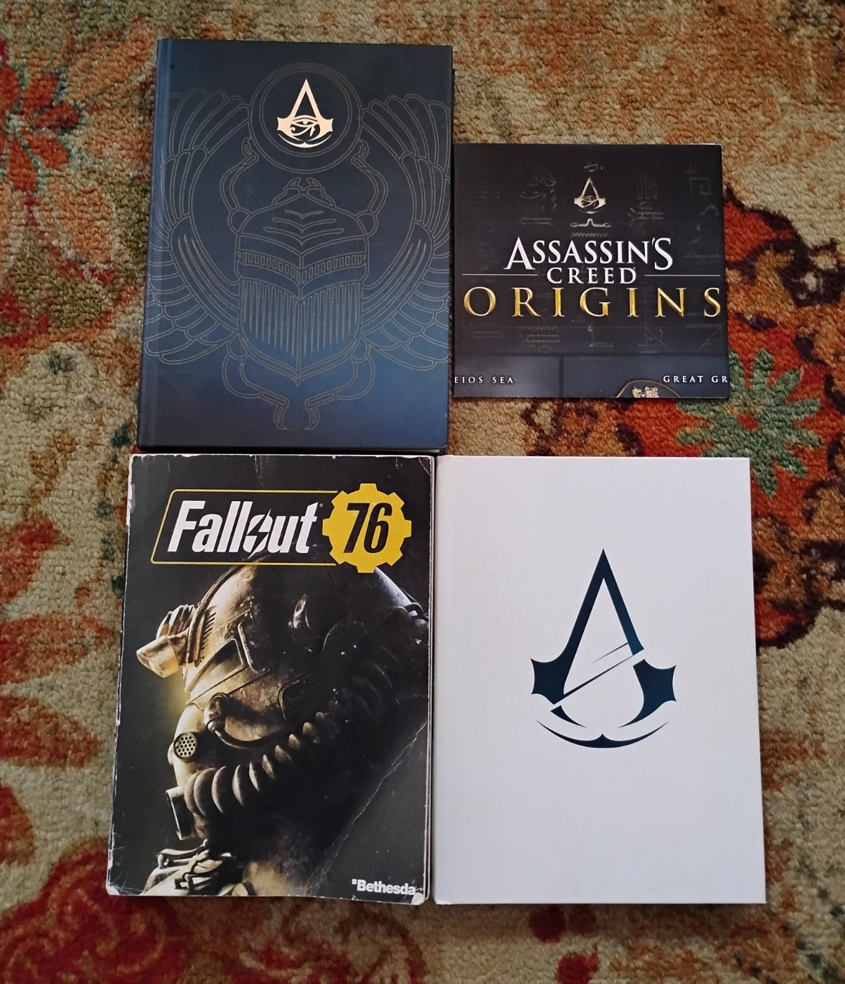 Assassin’s Creed Origin w/ map Unity Collectors Ed. HC Strategy Guide, Fallout76