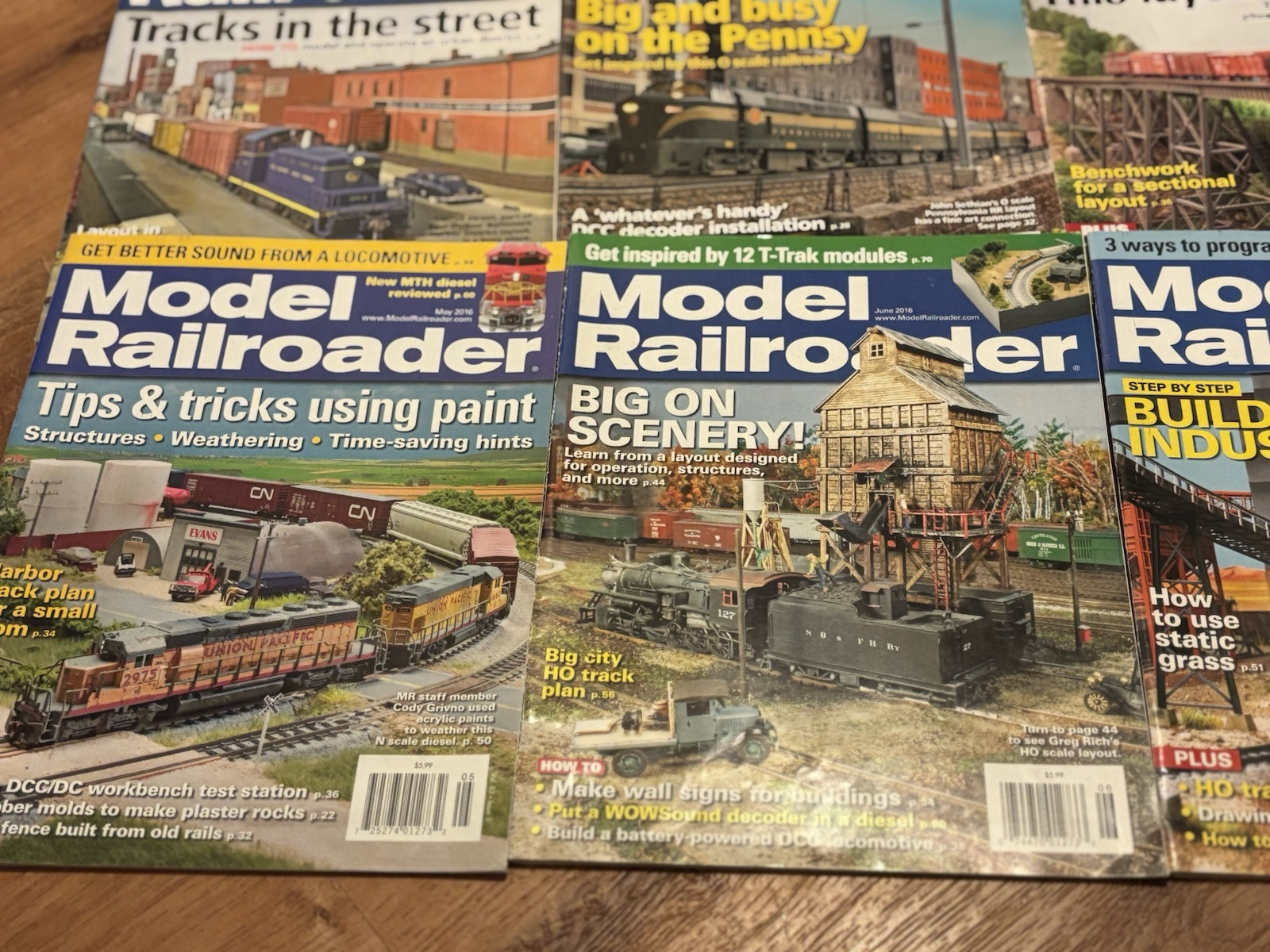 Model Railroader Magazine 2016 x 6 2017 x 9 LOT x 15 Hobbyist Collectors Color