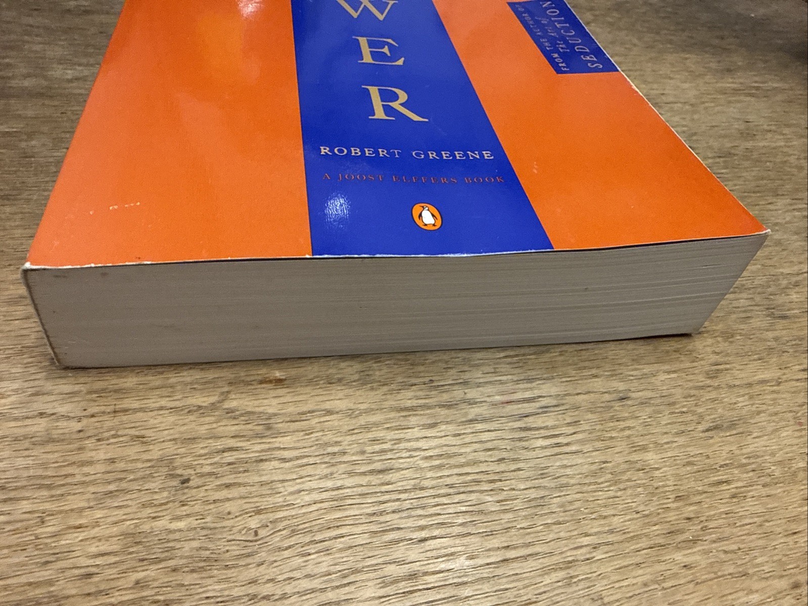 The 48 Laws of Power by Greene, Robert – CLEAN GOOD