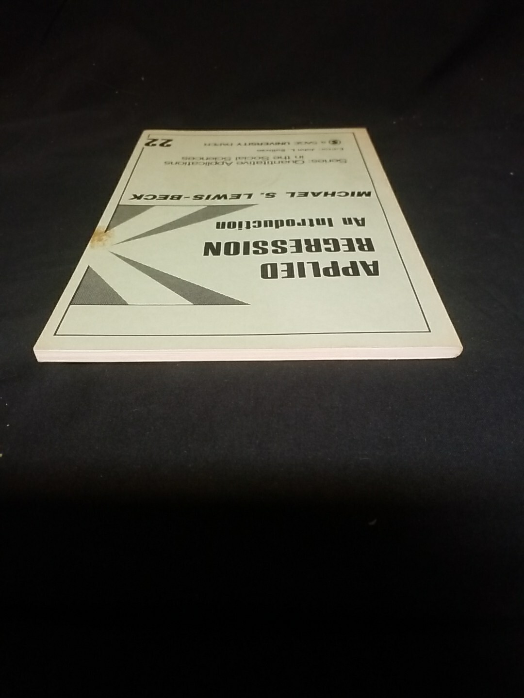 Series: Quantitative Apps in Social Sciences #22, 1980 Applied Regression