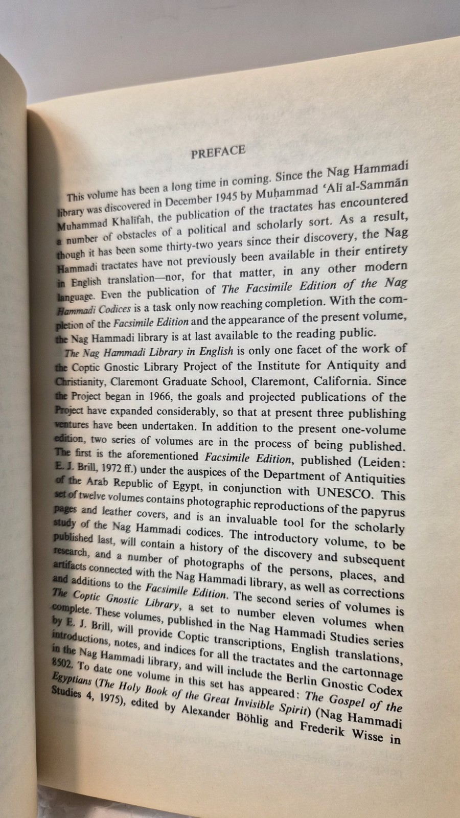 NAG HAMMADI LIBRARY: J. M. Robinson Very Good/PB/1981 (see photos:)