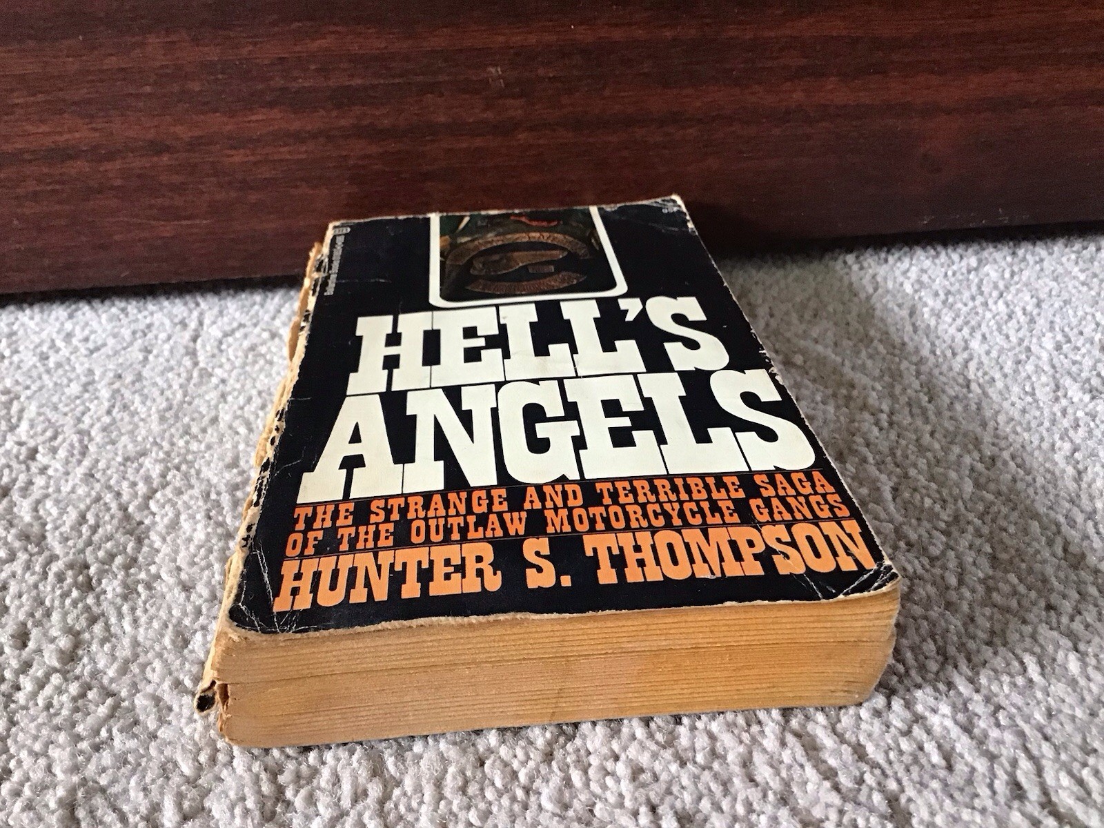 HELL’S ANGELS by Hunter S. Thompson 1970 Ballantine Books 8th Printing Paperback