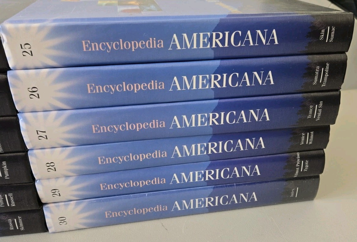 2005 Encyclopedia Americana Complete Collection (30 Volumes) Hardcover
