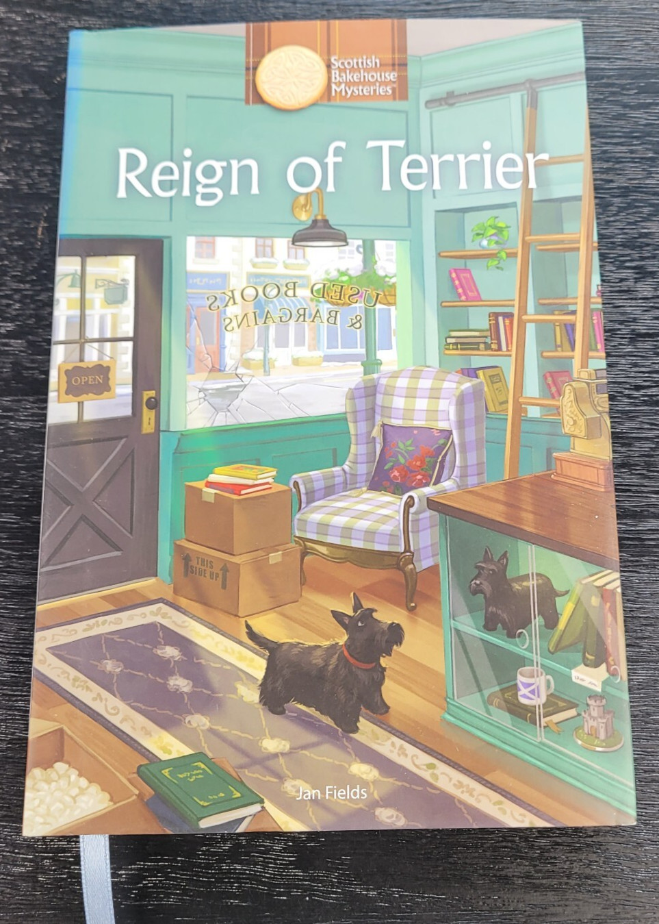 Reign of Terrier by Jan Fields Annie’s Scottish Bakehouse Mysteries