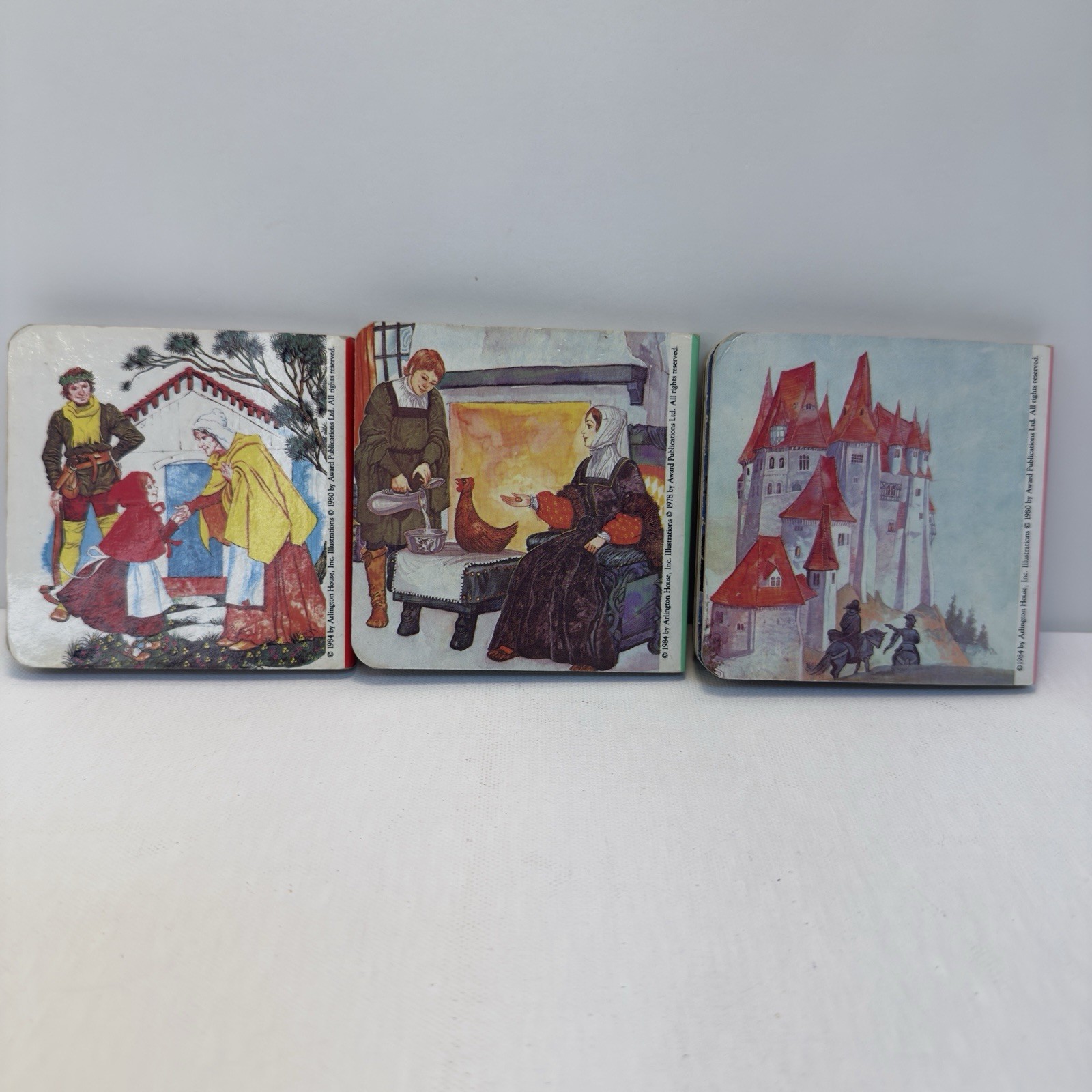 18 Miniature Books PETER RABBIT, BEATRIX POTTER, DISNEY, FAIRY TALES – Vintage