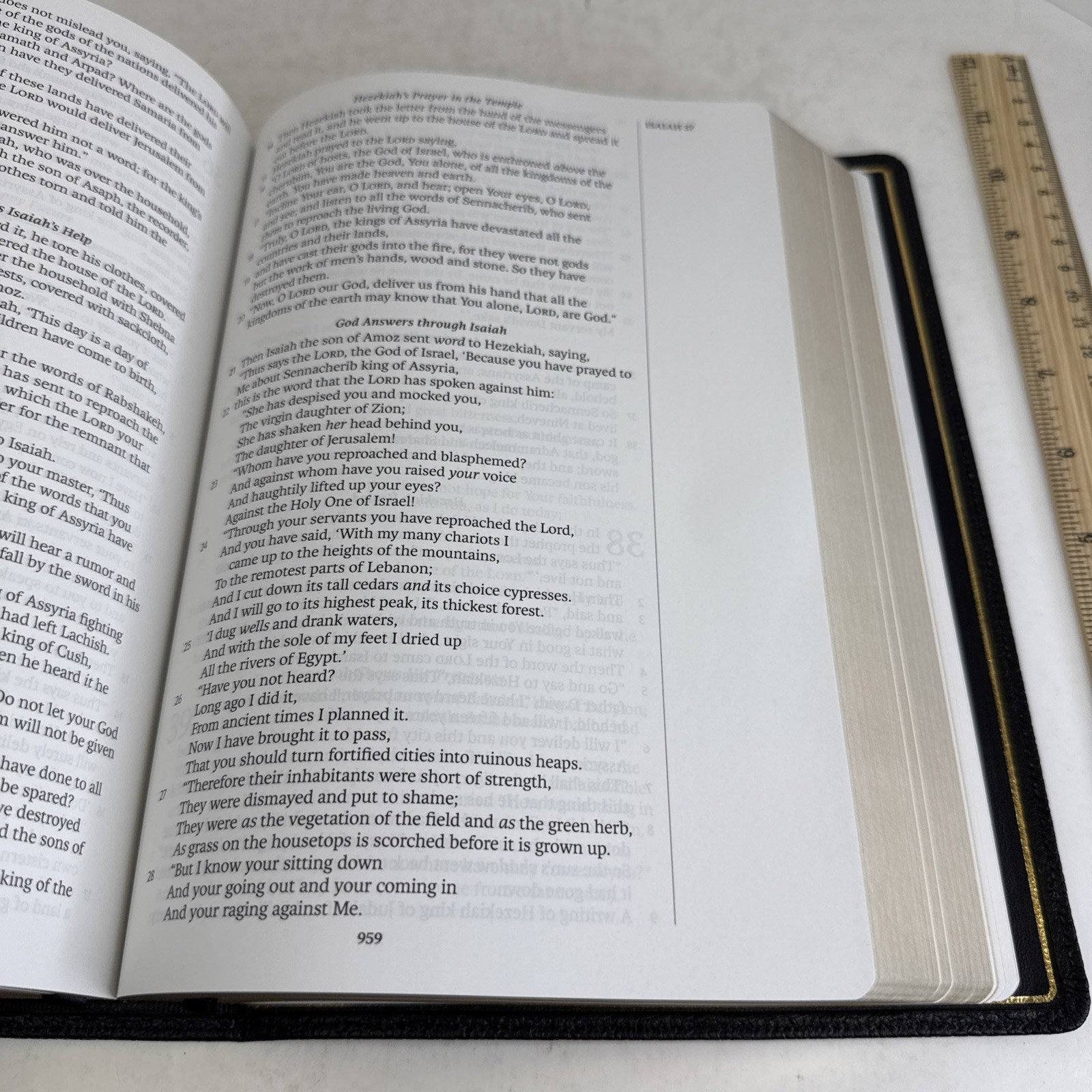 The Preacher’s Bible – NASB – Black Premium Leather – John MacArthur