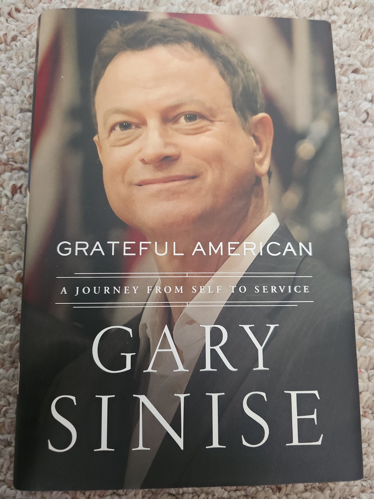 ‘Signed’ GRATEFUL AMERICAN by Gary Sinise (2019) 1st EDITION