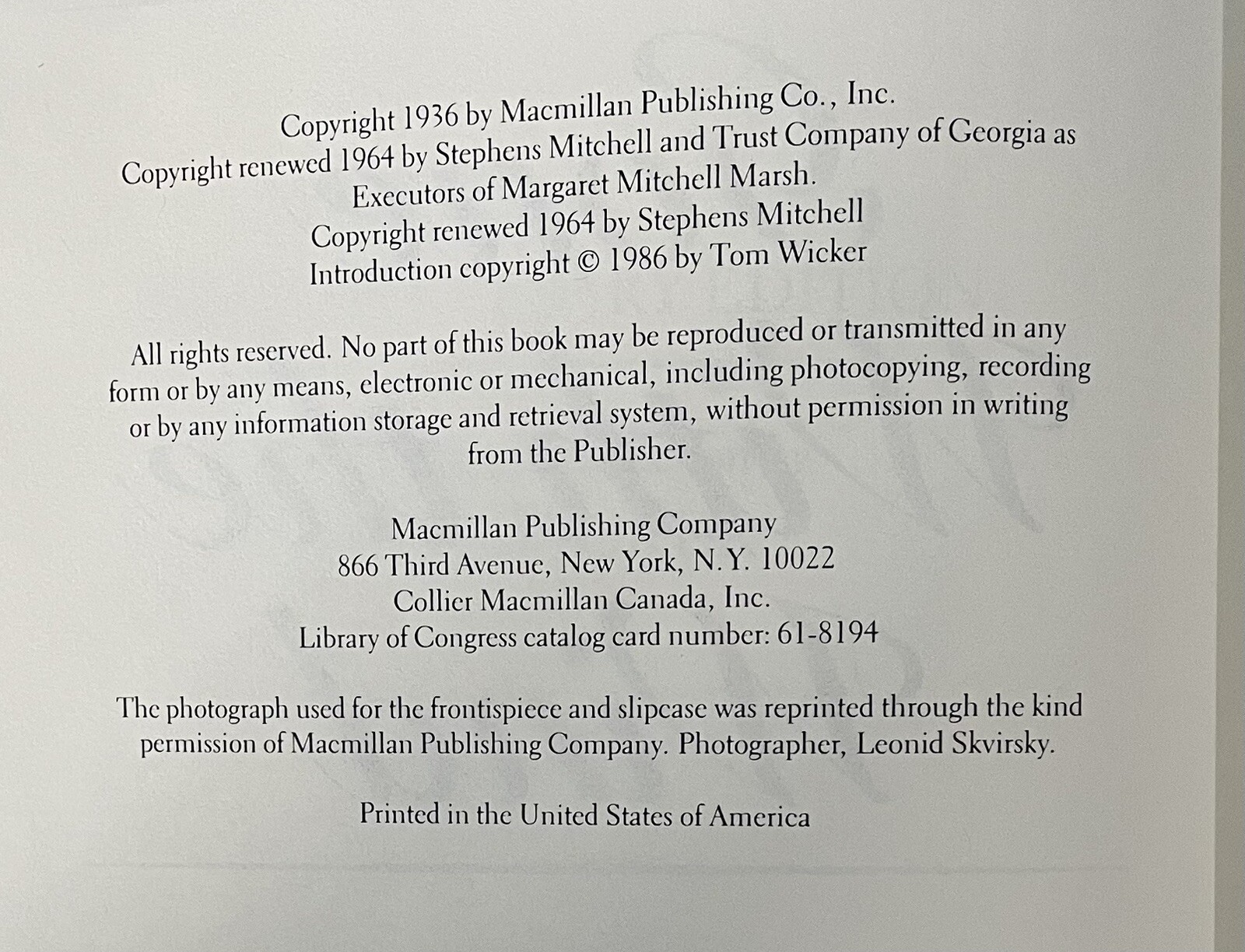 Gone With the Wind by Margaret Mitchell — HC w/ Slipcase — 1986 MacMillian