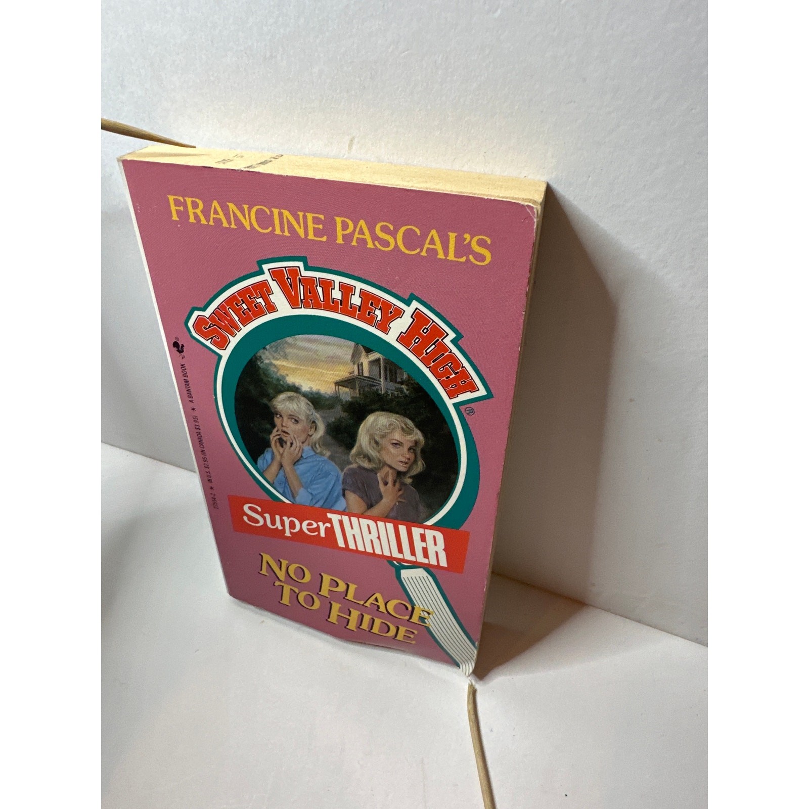 Sweet Valley High Super Thriller First Edition First Print Book No Place To Hide