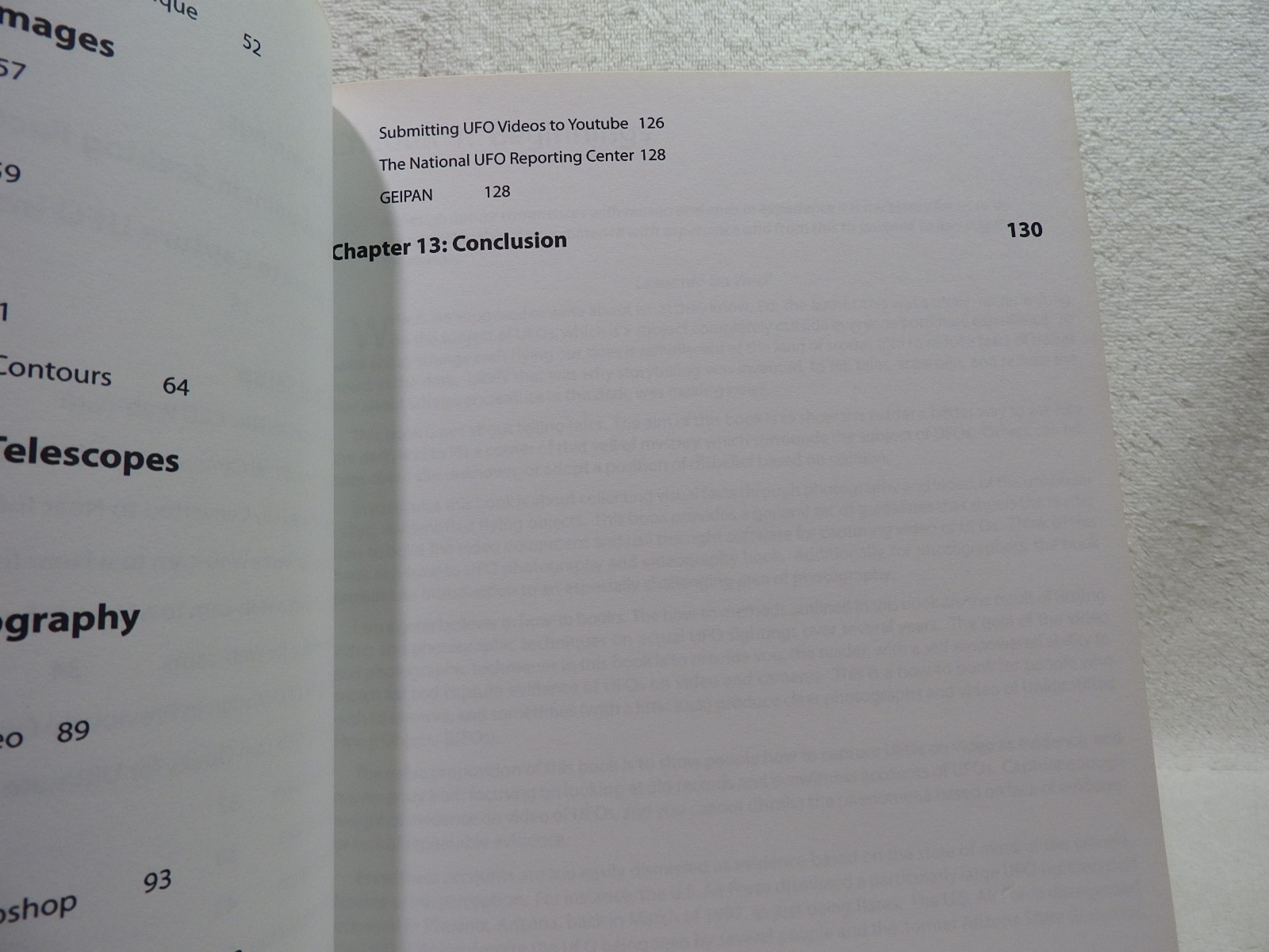 Photography Methods for the UFO Hunter by J. Chisholm 142 Page 1st Edition 👀*..