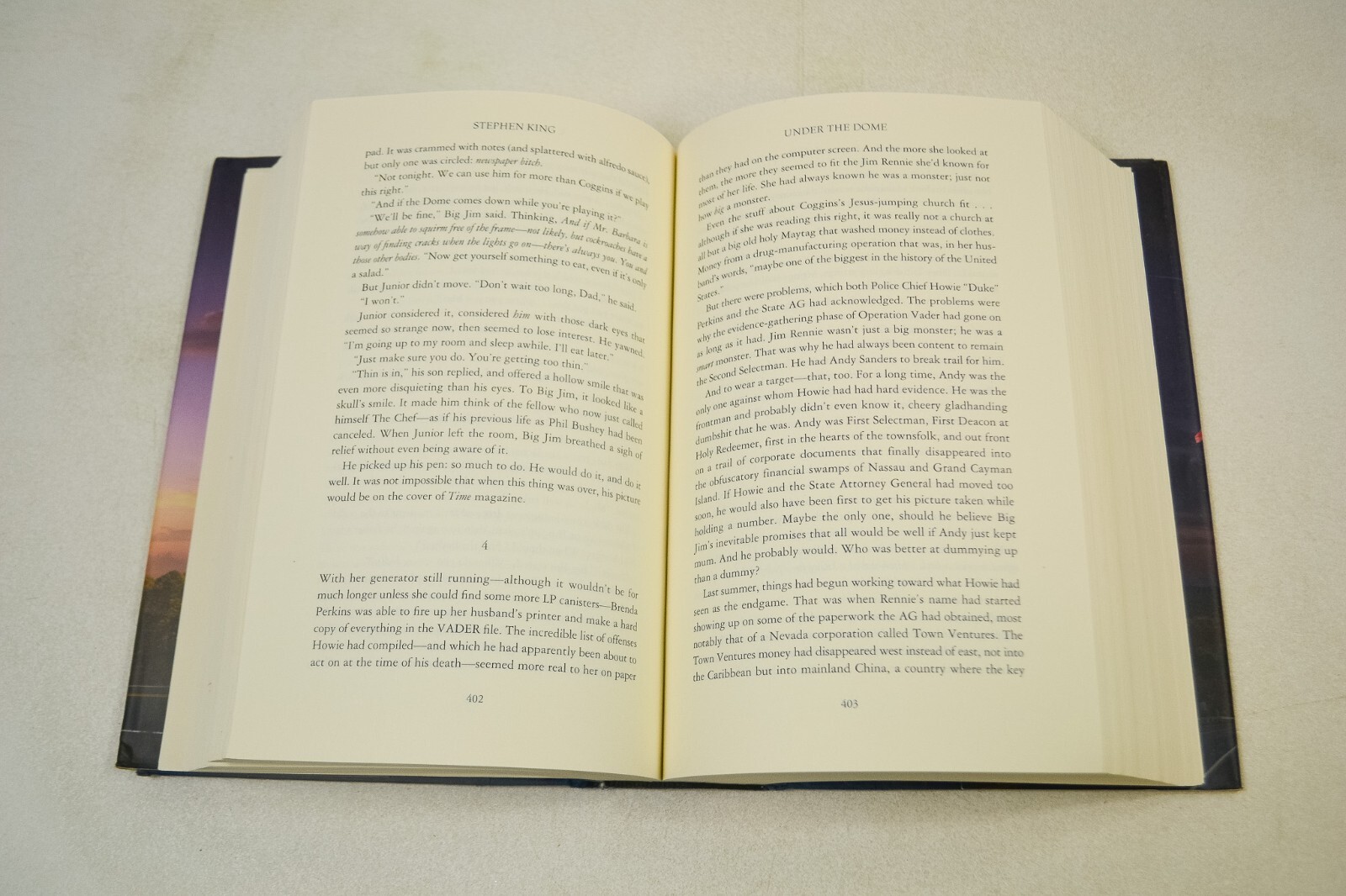 Under the Dome 2009 1st Edition First Printing Stephen King Hardcover