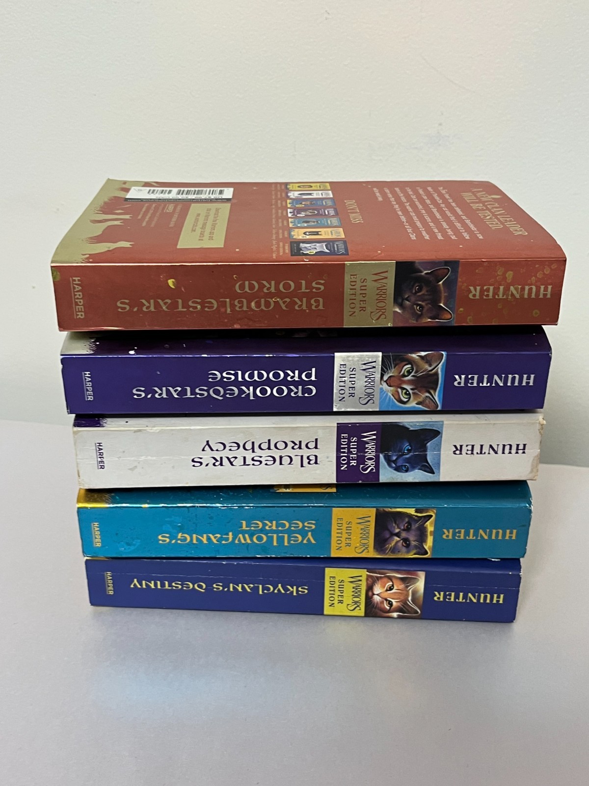 Warriors and Super Edition Warrior Erin Hunter books your choice $4.00 -$5.50