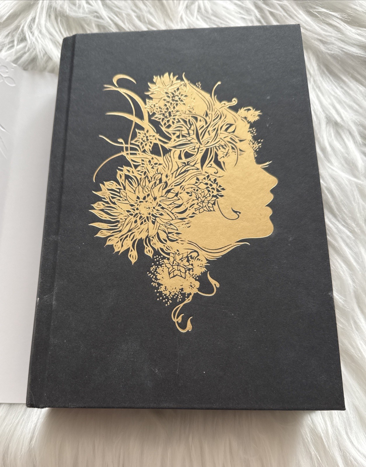 Devney Perry Shield Of Sparrows Deluxe Edition Sprayed Edges Limited Print Run