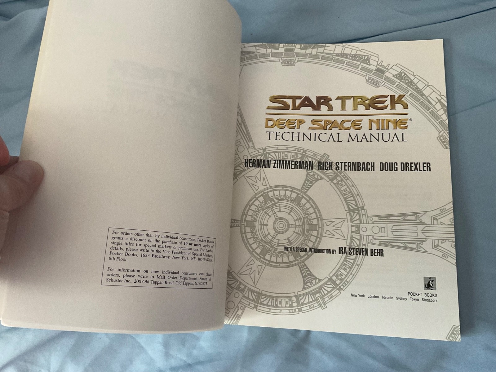 Star Trek: Deep Space Nine Technical Manual by Herman Zimmerman