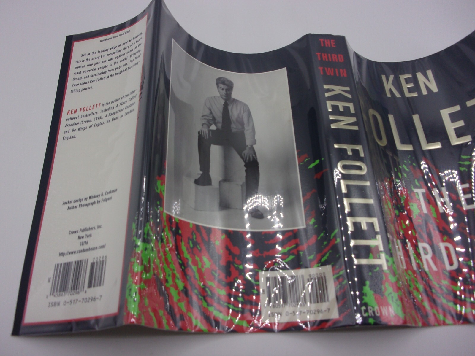 The Third Twin by Ken Follett (1996, Hardcover/DJ Protected) 1st Printing