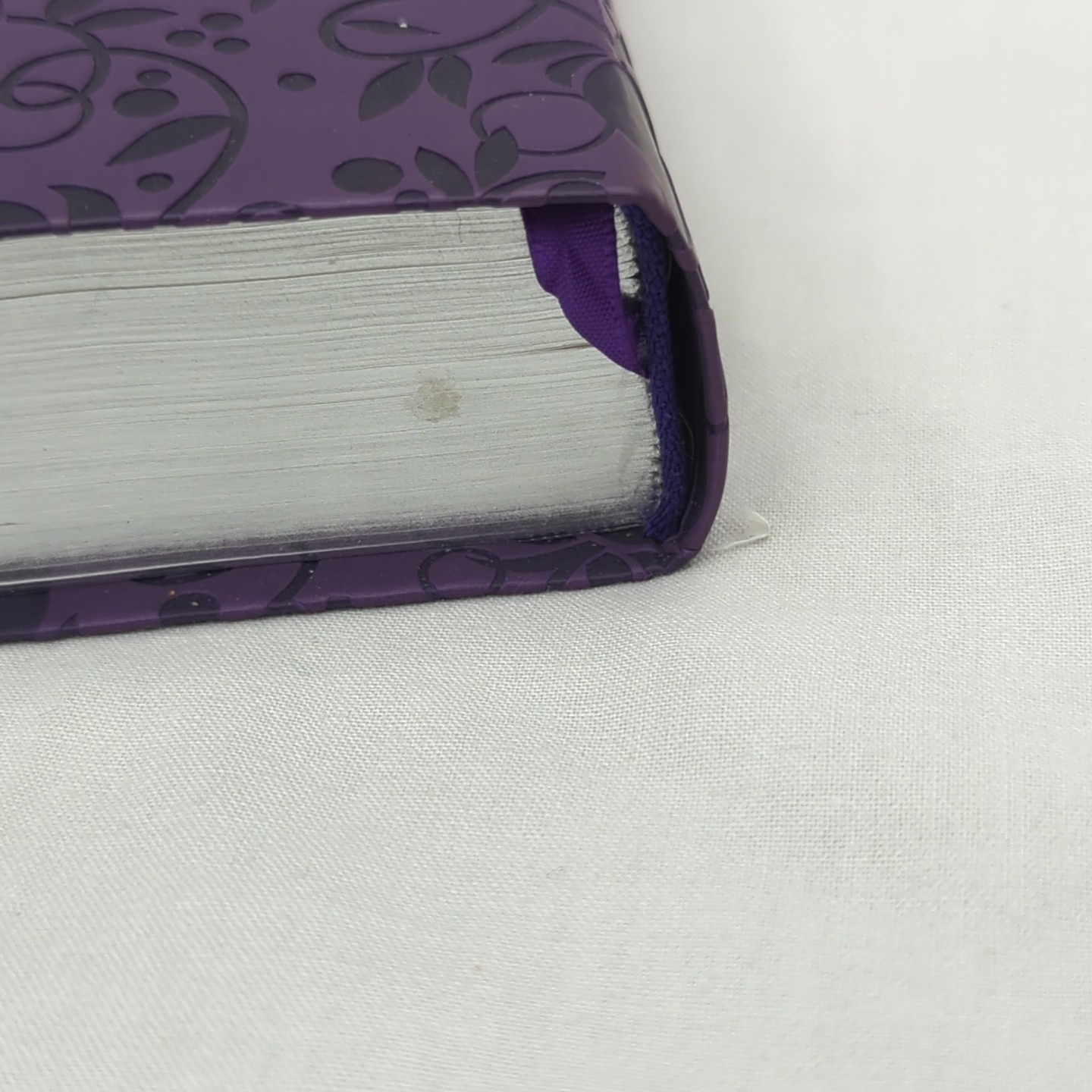 NIV Rainbow Study Bible Purple Lavender LeatherTouch Bold Line Holman Christian