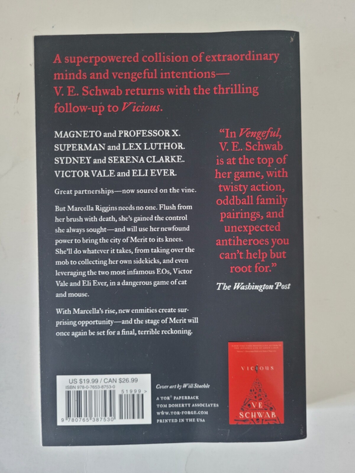 VENGEFUL PAPERBACK NOVEL by V.E. SCHWAB VILLAINS! NEW UNREAD 480 Pages