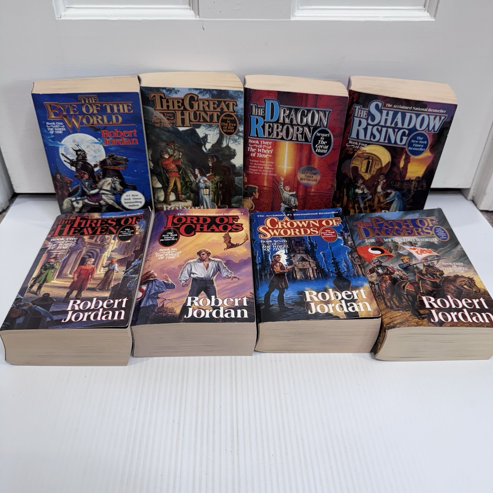 Robert Jordan Wheel of Time Books 1-8 Paperback Lot Eye World Path Daggers