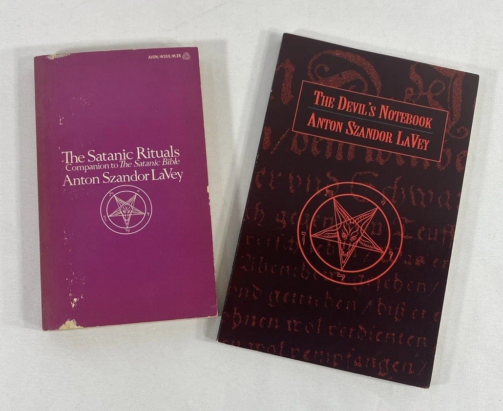 2 PB lot – The Satanic Rituals + The Devil’s Notebook – Anton Szandor LaVey