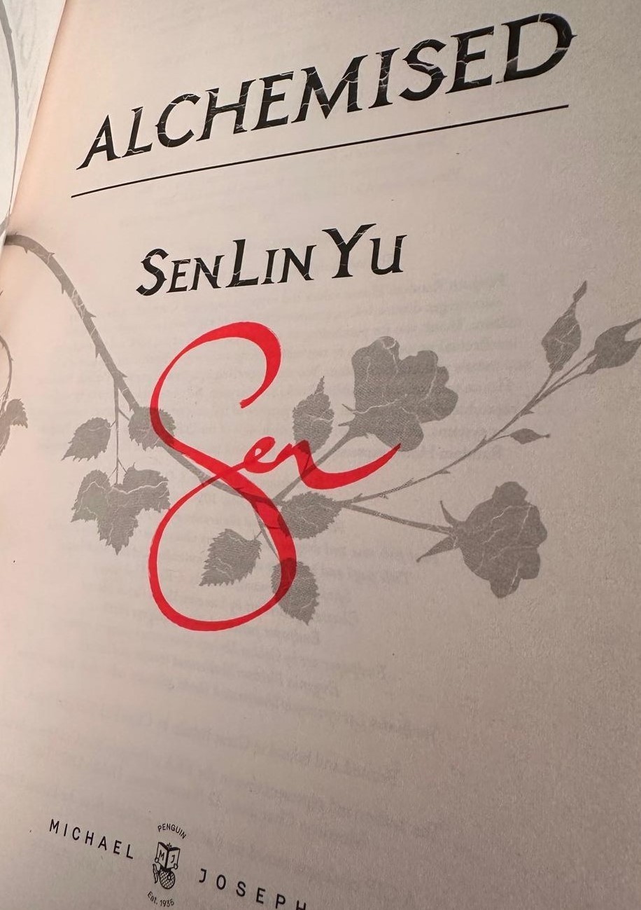 ⭐ Alchemised by SenLinYu ⭐ SIGNED Waterstones Exclusive Edition – NEW