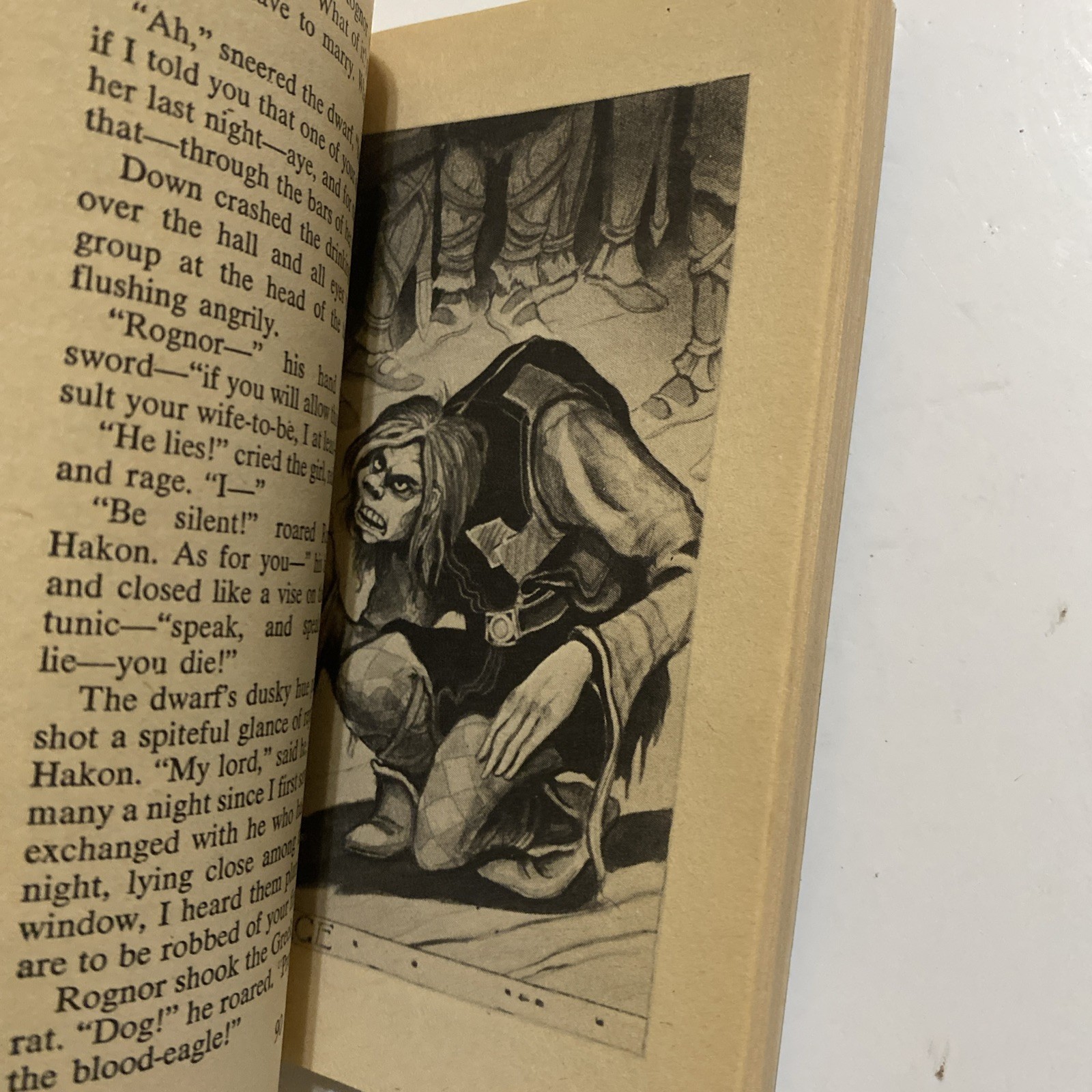 Robert E Howard Special Illustrated Editions PB Lot Tigers of Sea Worms of Earth