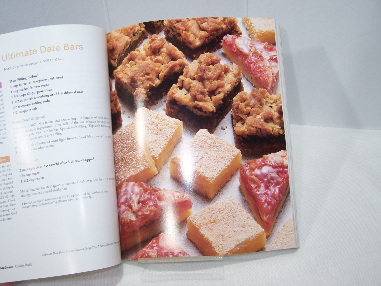 Betty Crockers Cookie Book Cookbook 1st Edition 1999 Macmillian Excellent