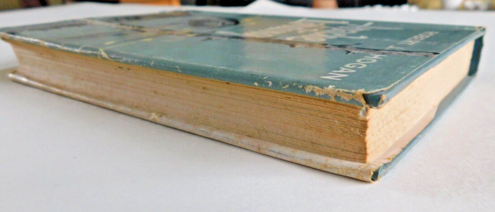 1951 Apache Landing By Robert J. HoganHB~DJ-Silver Star Western-Dodd Mead