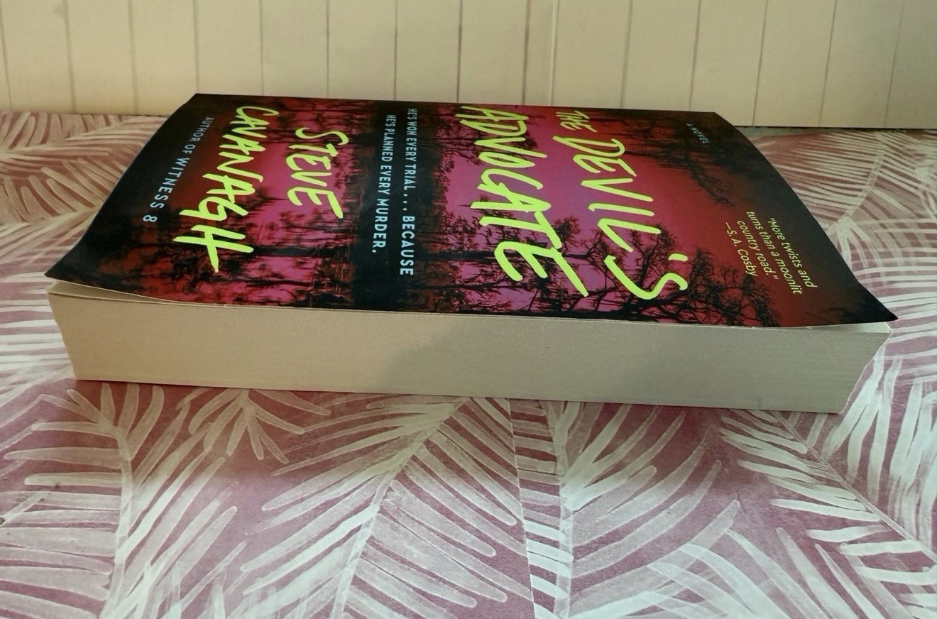 The Devil’s Advocate by Steve Cavanagh Paperback Eddie Flynn Ser. Thriller