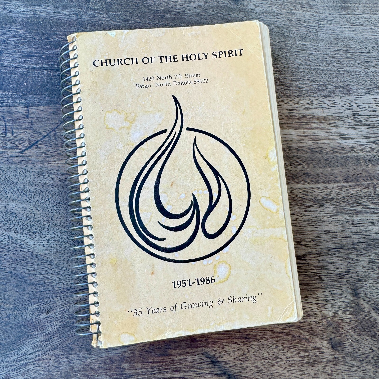 Fargo North Dakota Church of the Holy Spirit Cookbook Vintage 300+ pages