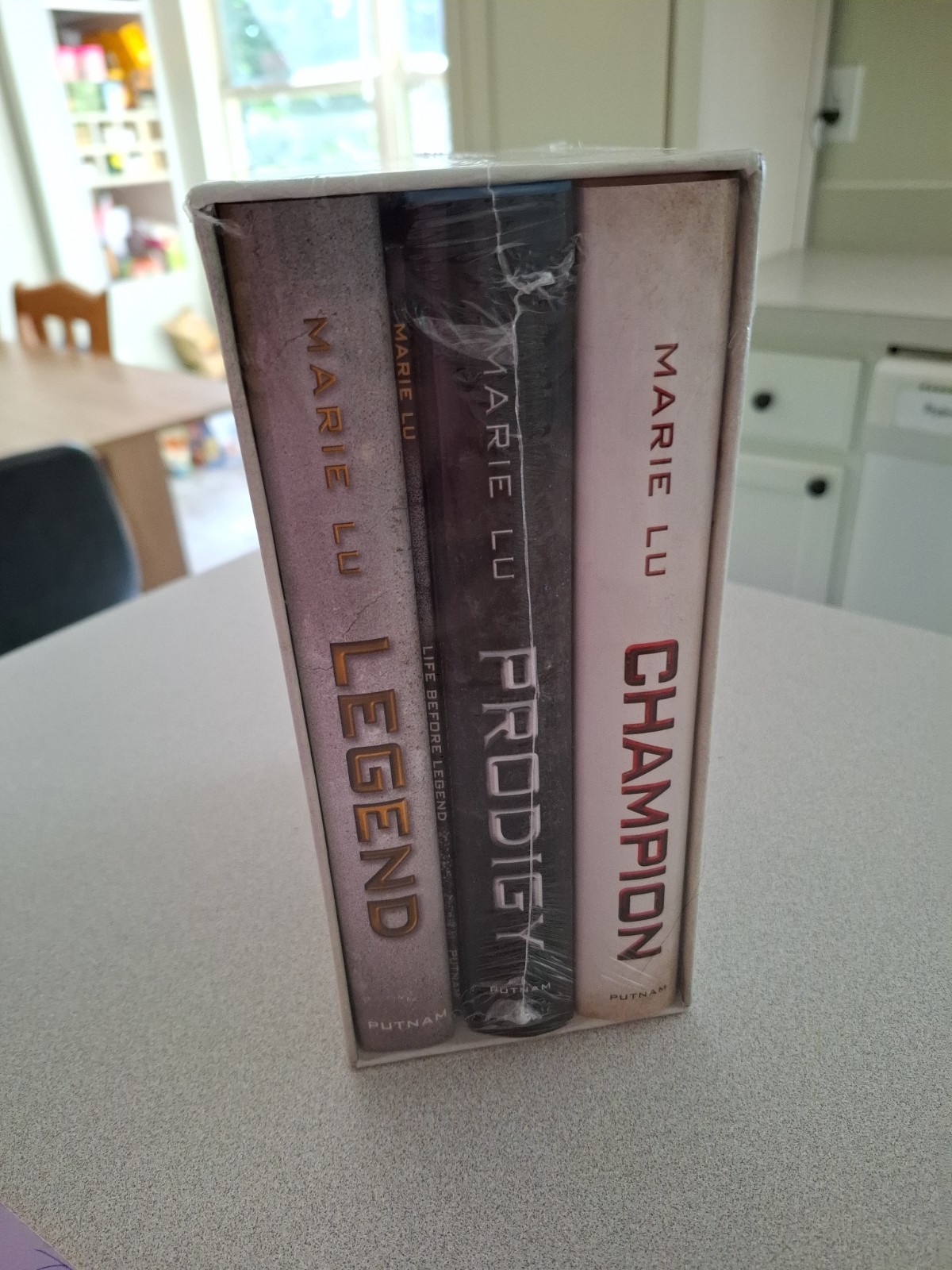 Marie Lu The Legend Trilogy HC Box Set w/ Life Before Legend Bonus Content
